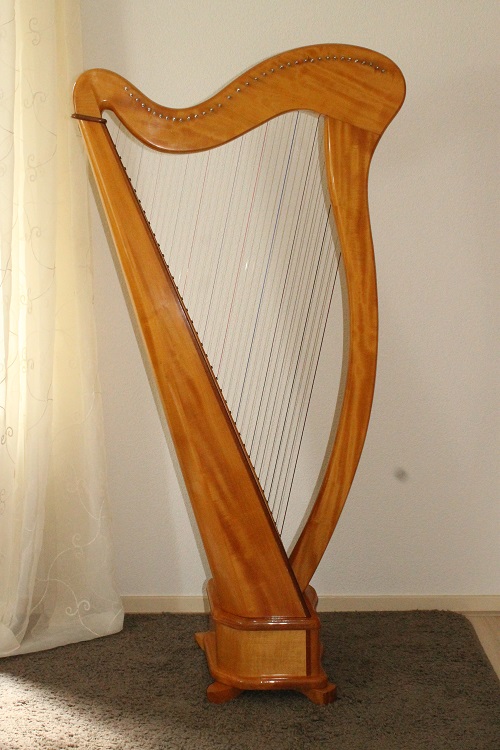 Aoyama harp A139 picture 05.jpg