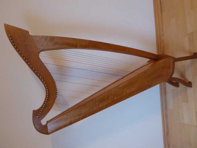 Harfe 4 (Small).JPG