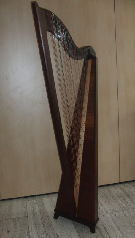 Triple_harp_001.jpeg