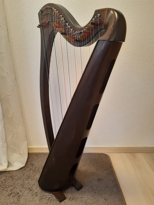 Sanderson & Taylor harp 06a.jpg